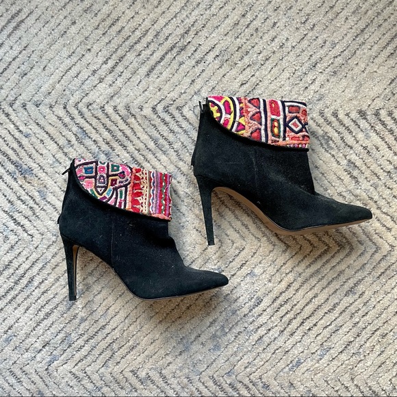 Howsty Patterned Cuff Suede Booties - Picture 5 of 6